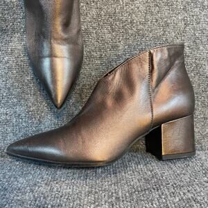 Formentini Italy Womens Size 39 US 9 Bronze Leather Pointed Toe Zip Booties Boot